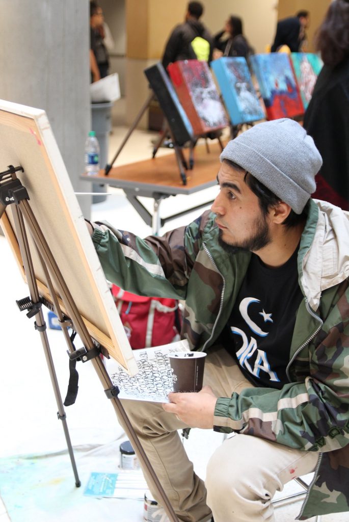 32754380_571990056533909_1626942429292658688_n